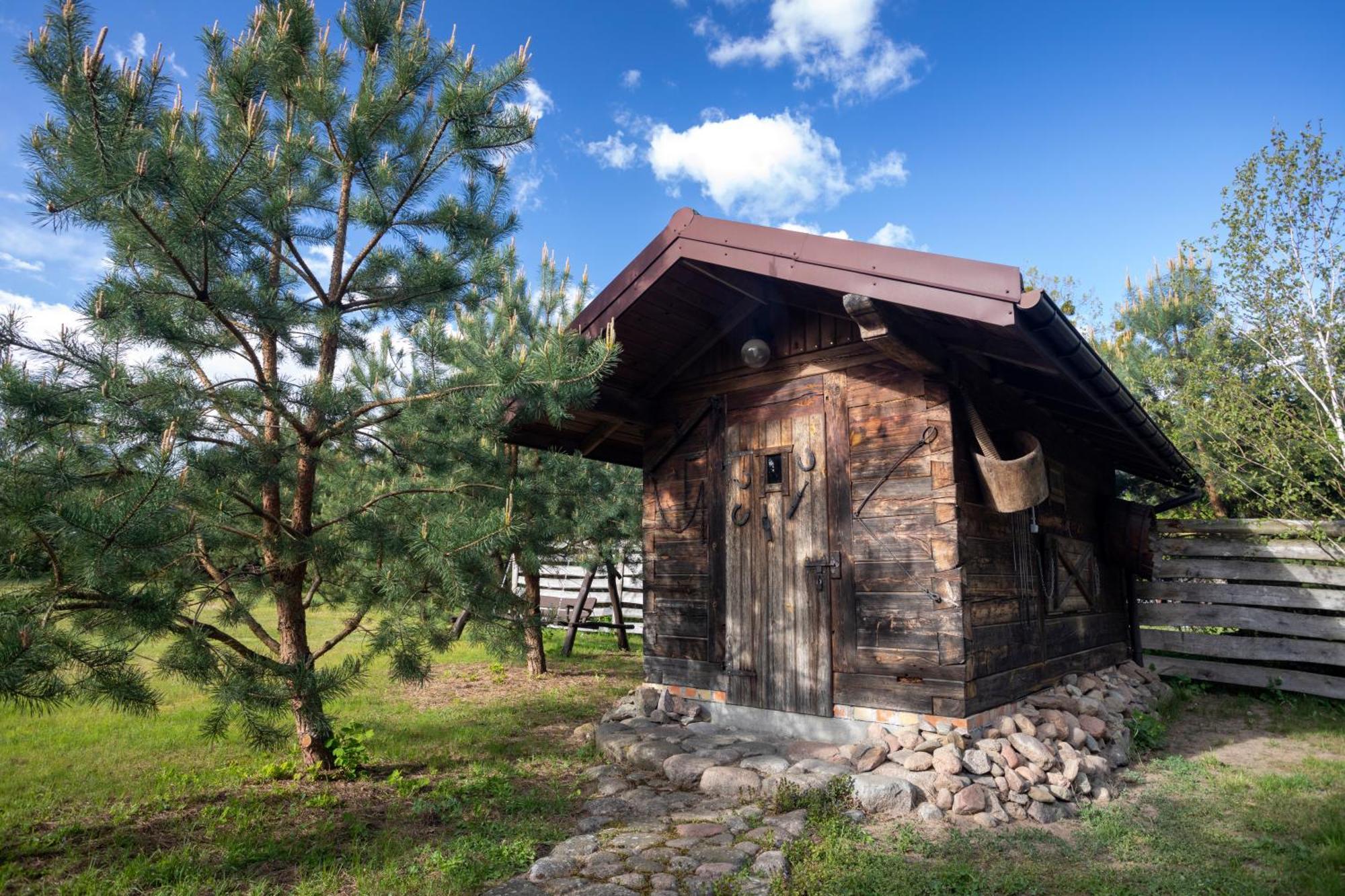 Villa Dom Pod Lipa Jaminy Esterno foto