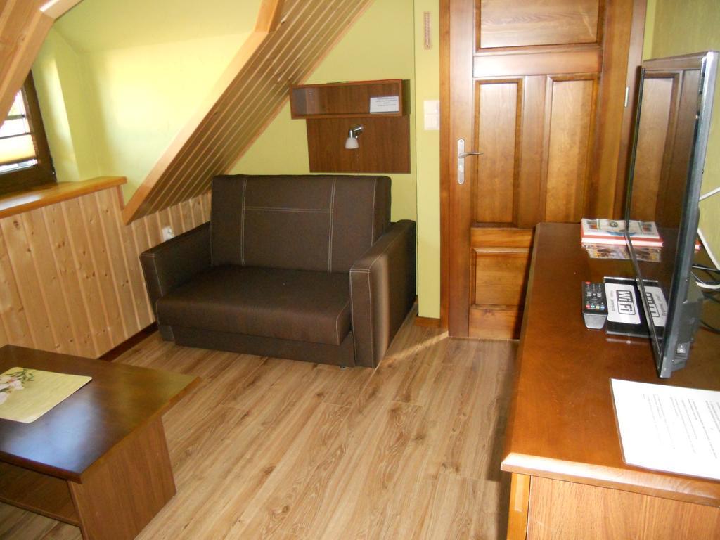 Villa Dom Pod Lipa Jaminy Esterno foto