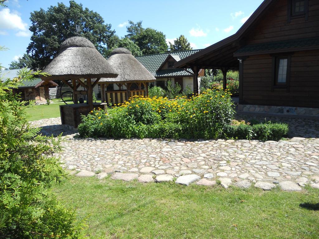 Villa Dom Pod Lipa Jaminy Esterno foto